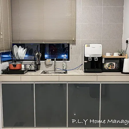 Manhattan Condo Ipoh Waterpark Poolview Free Carpark & Netflix By Ply Home Luaran gambar