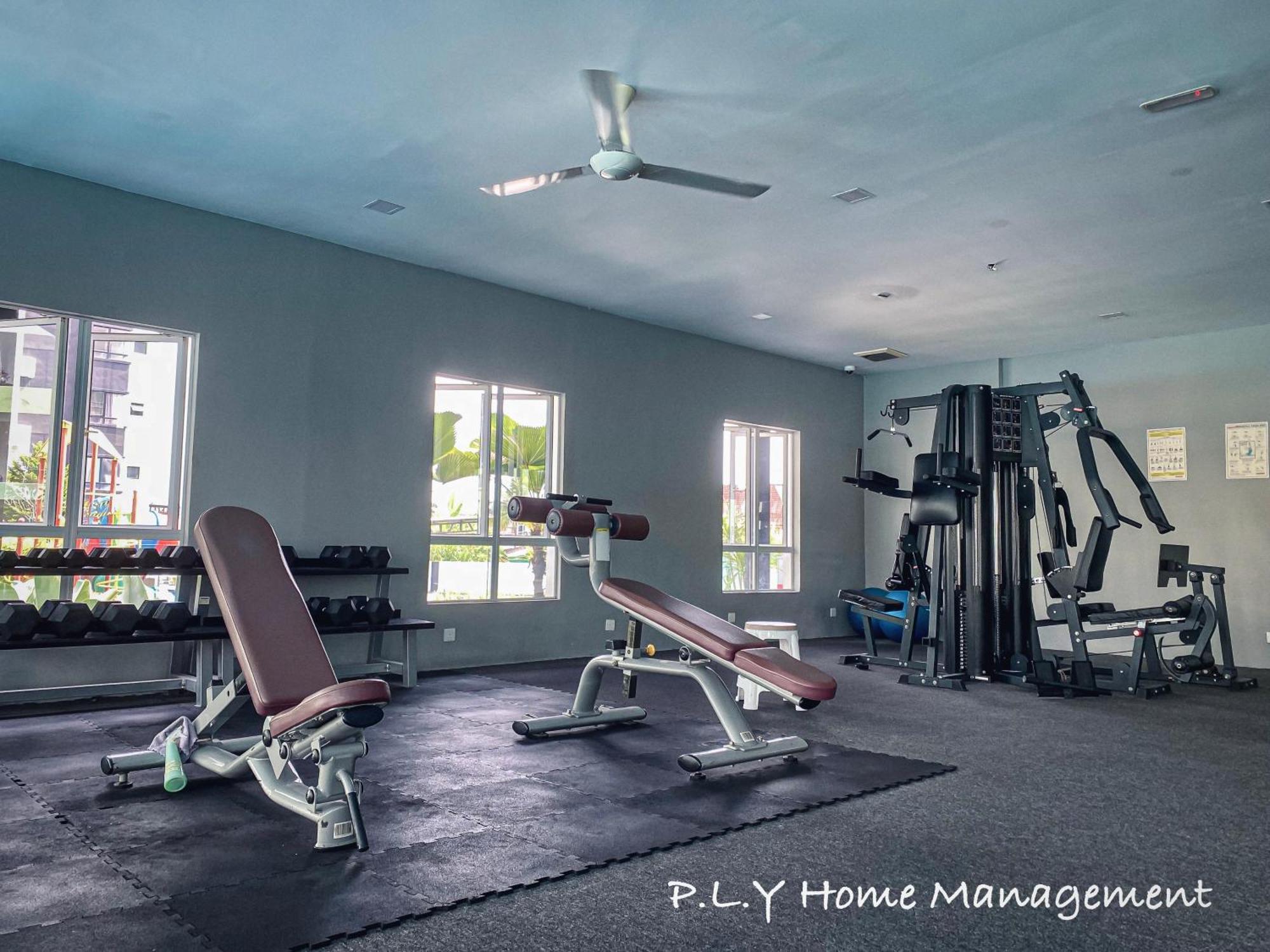 Apartment Manhattan Waterpark Poolview Free Carpark & Netflix By Ply *