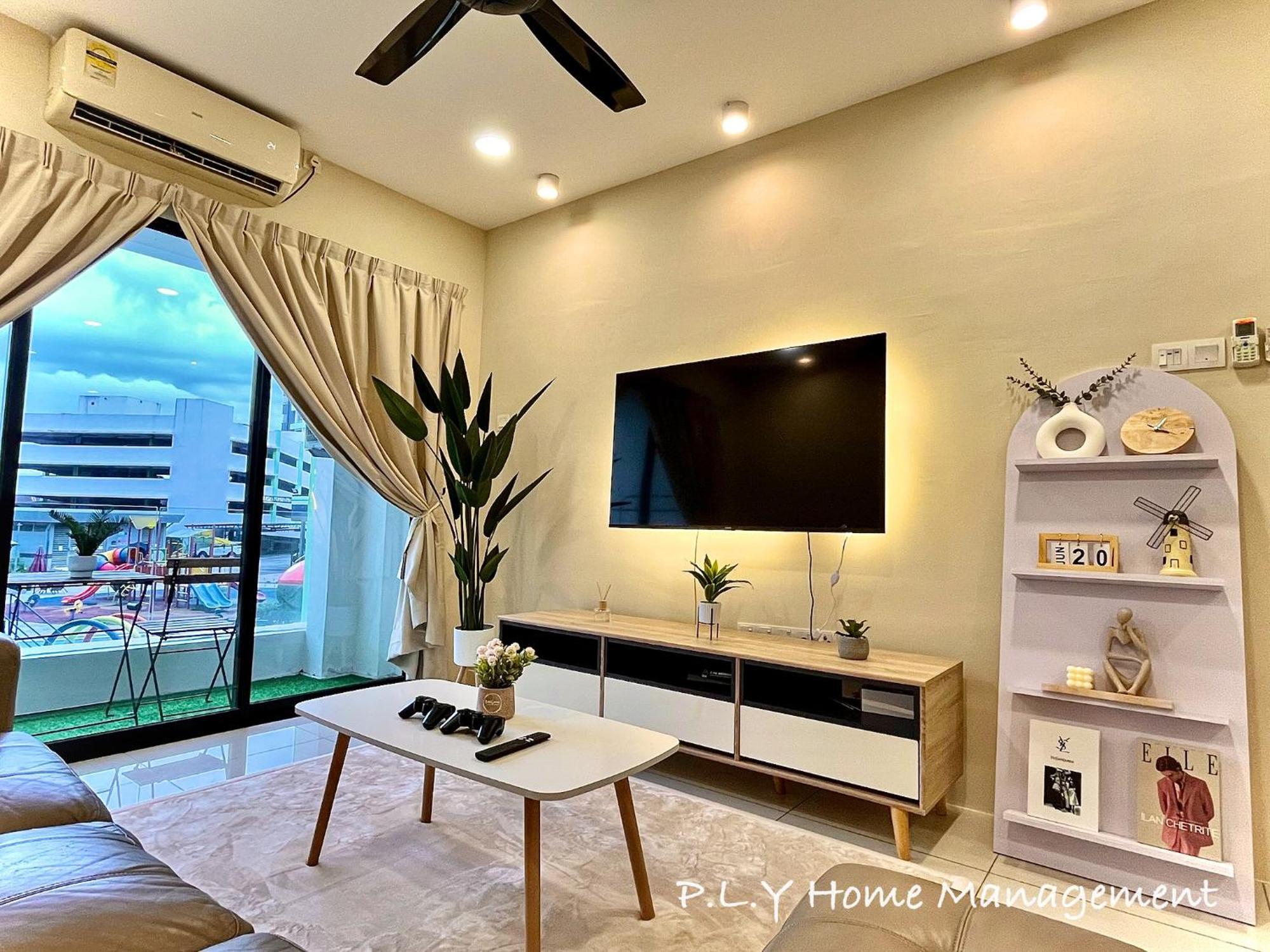 Apartment Manhattan Waterpark Poolview Free Carpark & Netflix By Ply