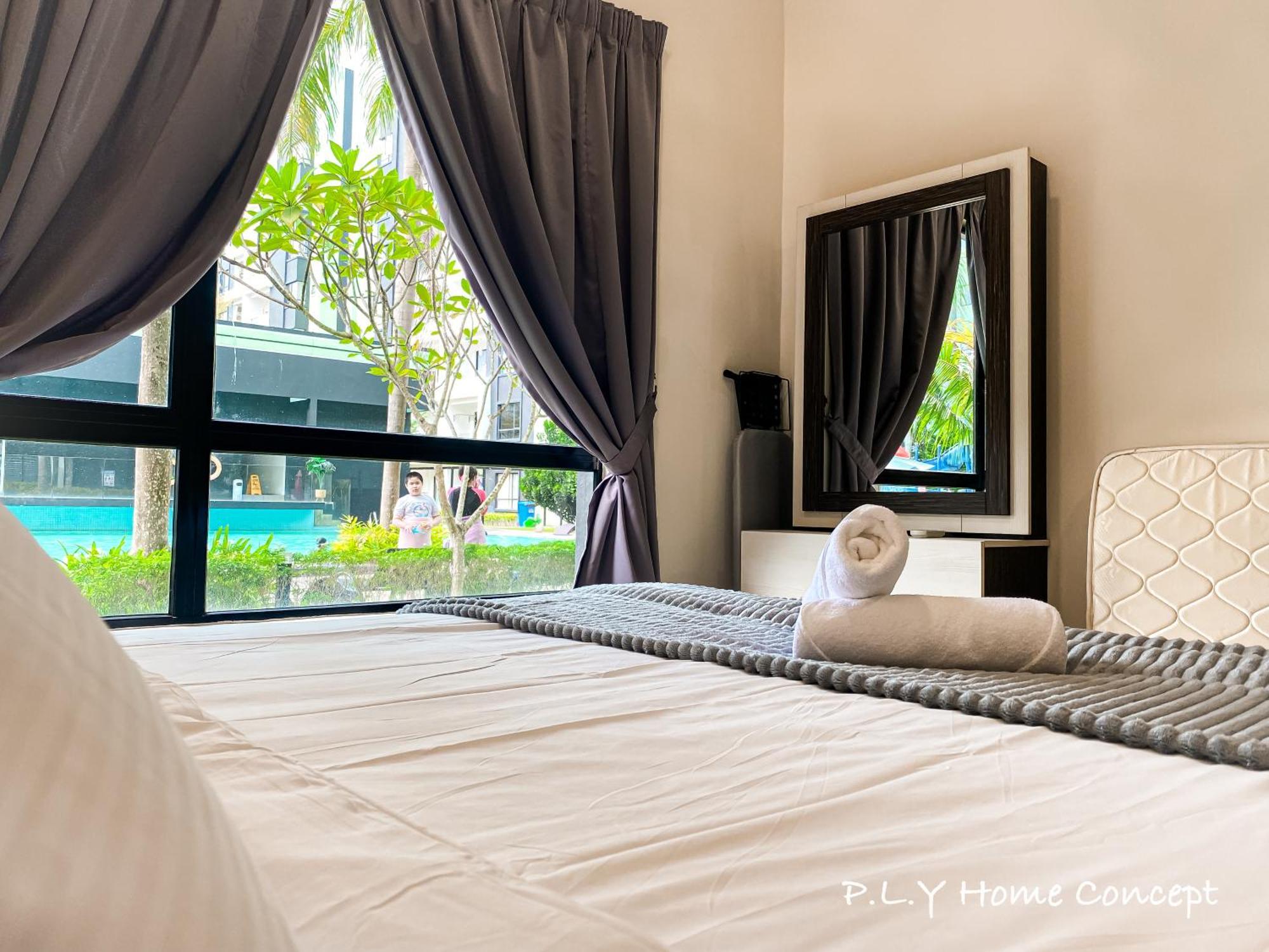 Apartment Manhattan Waterpark Poolview Free Carpark & Netflix By Ply
