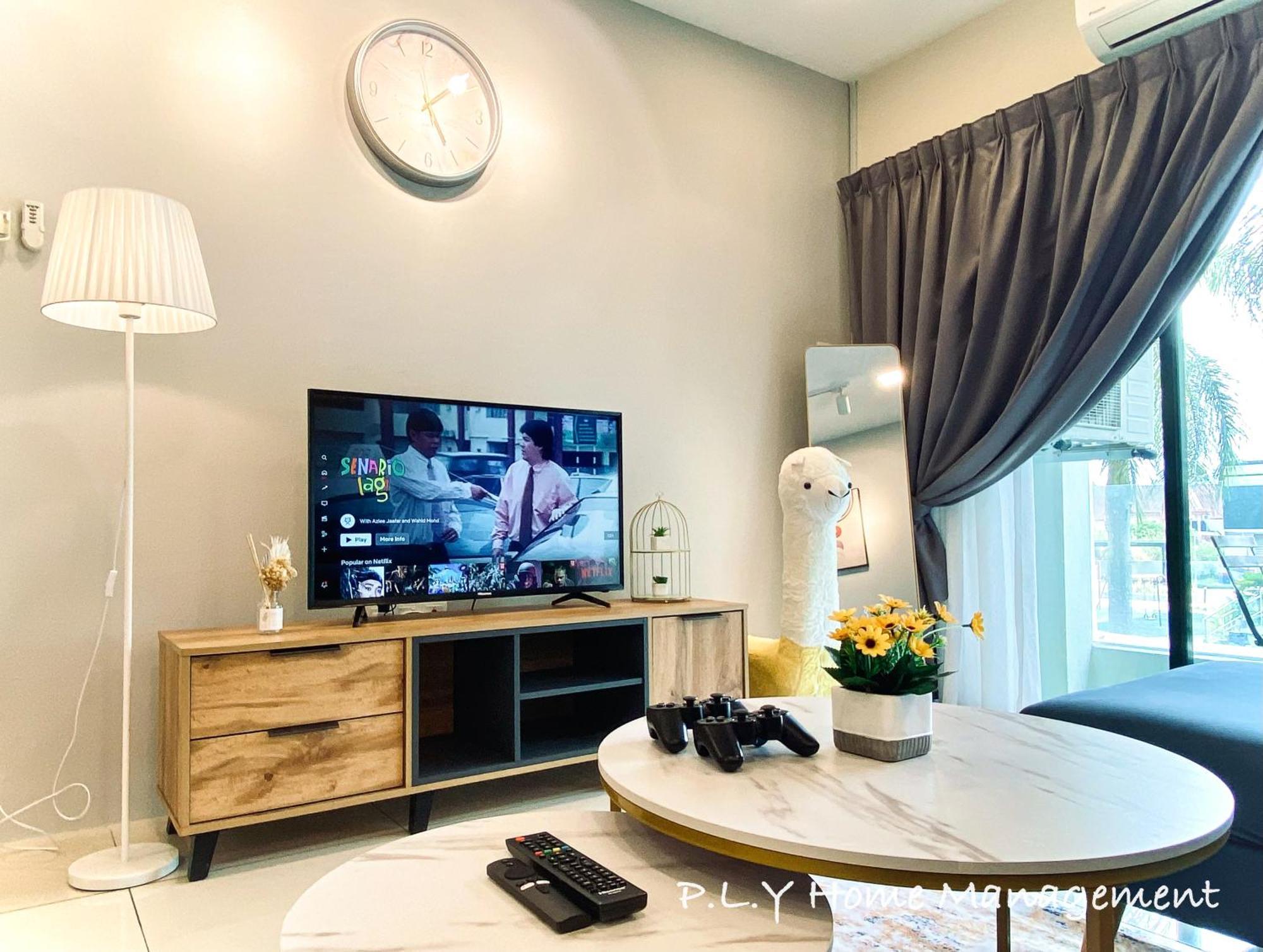 Manhattan Waterpark Poolview Free Carpark & Netflix By Ply * Ipoh