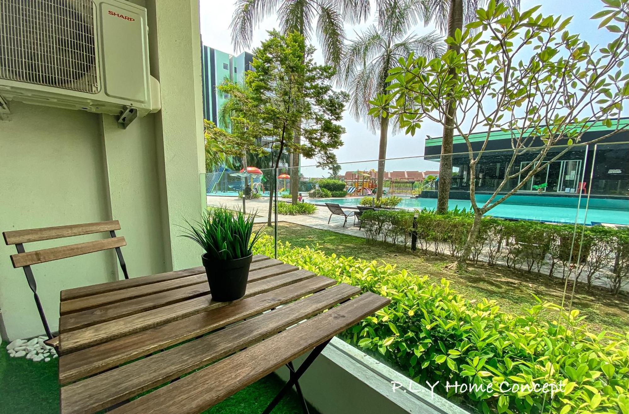 Manhattan Waterpark Poolview Free Carpark & Netflix By Ply * Ipoh