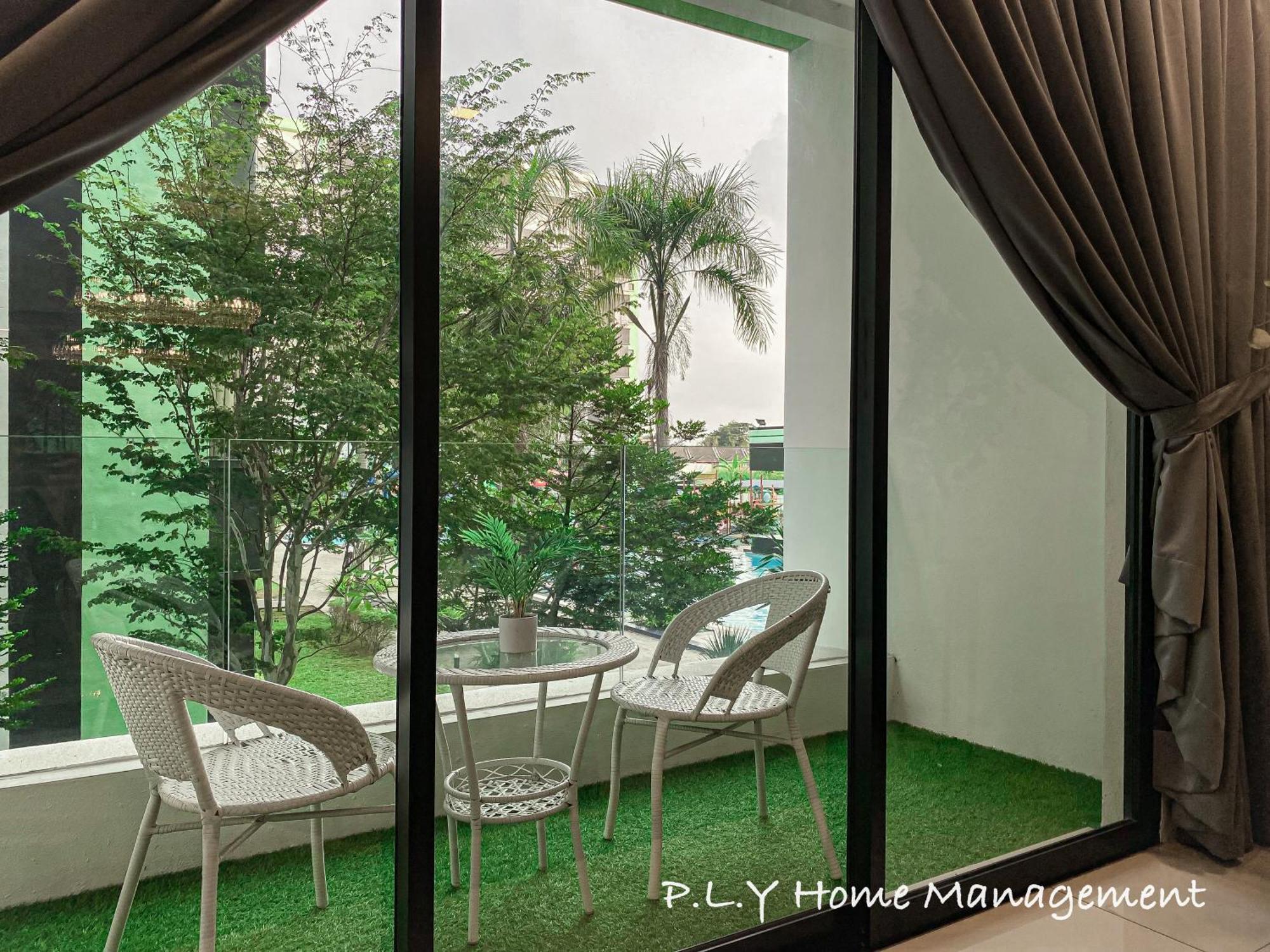 Manhattan Waterpark Poolview Free Carpark & Netflix By Ply Ipoh