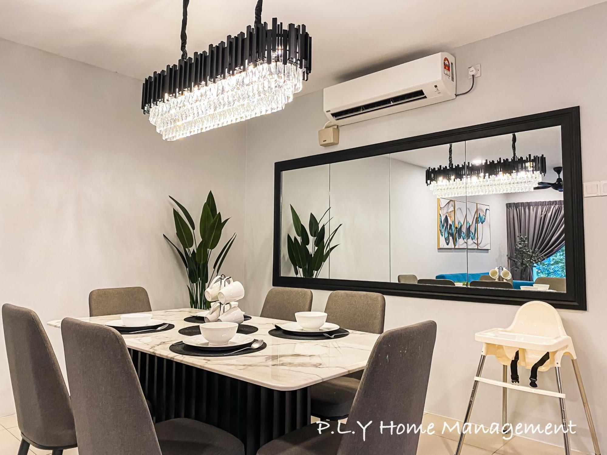 Manhattan Waterpark Poolview Free Carpark & Netflix By Ply Apartment *