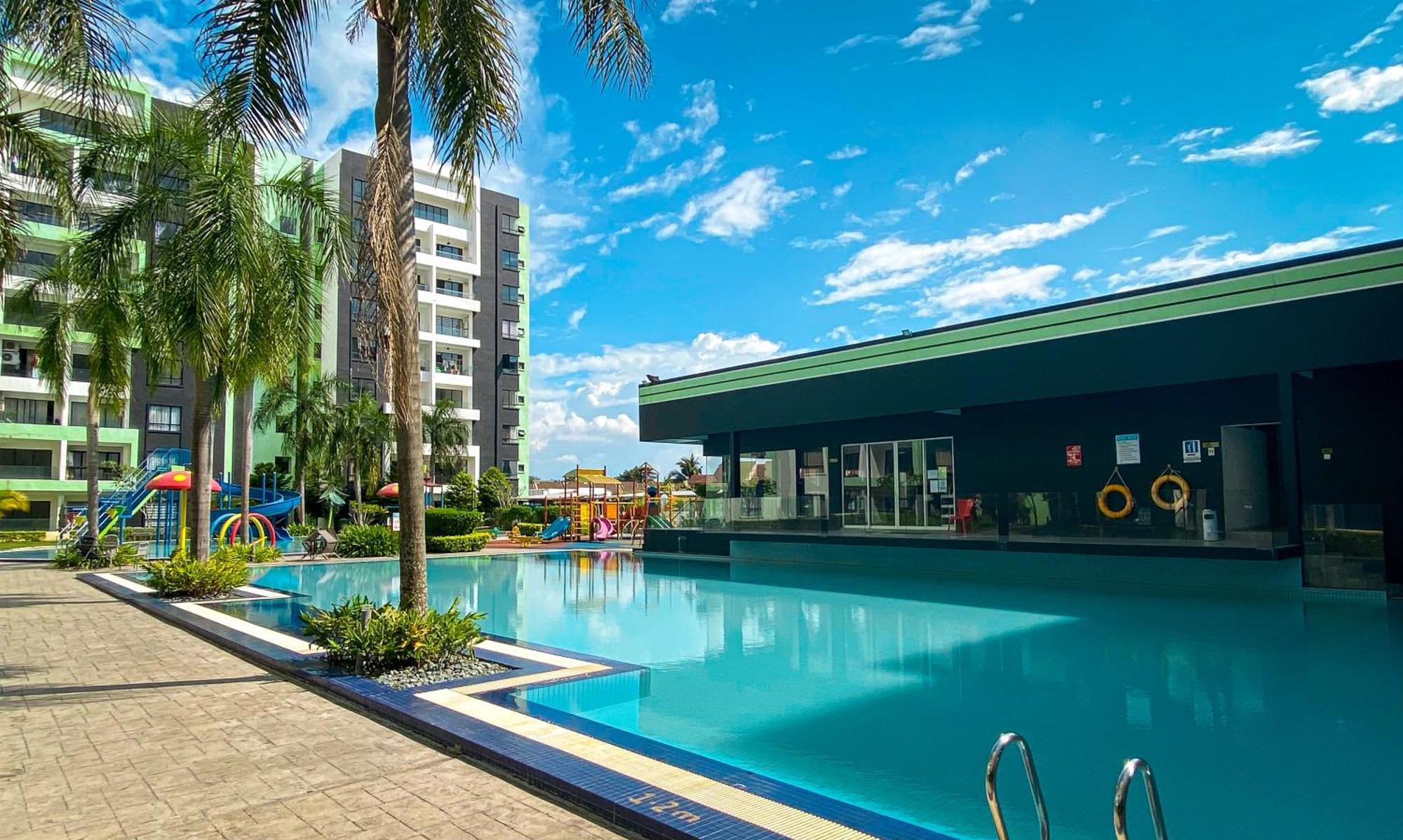 Manhattan Waterpark Poolview Free Carpark & Netflix By Ply *
